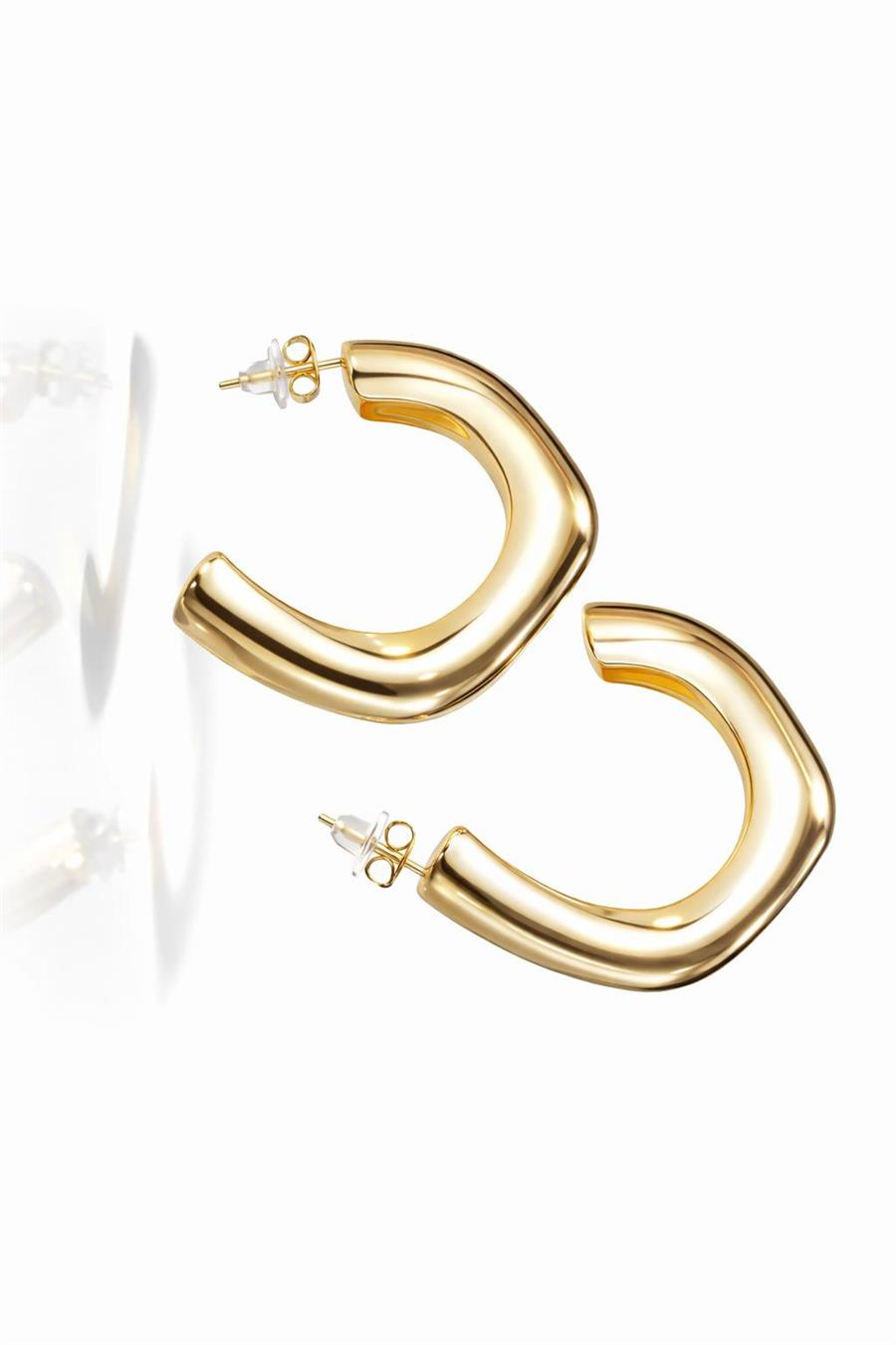 Hannah Gold Rengi Köşeli Yarım Halka Küpe